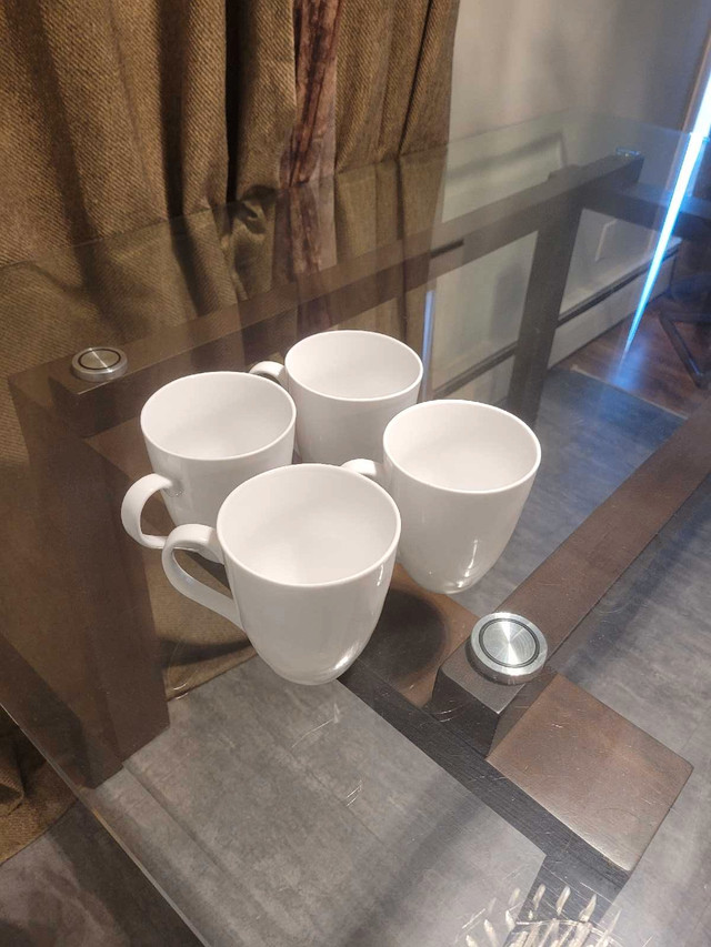 4 white cups - photo 3