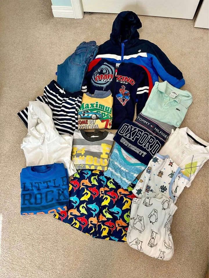 Used boys clothes 3-5yrs altogether $10 thumbnail