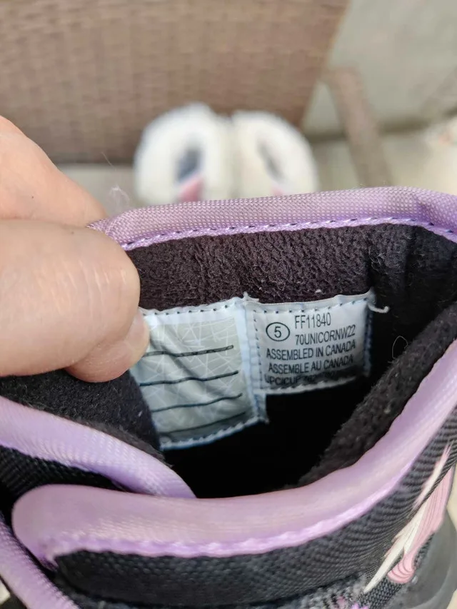 Kids Snow Boots - Two Pair Sizes 5 & 6 image indicator(4)