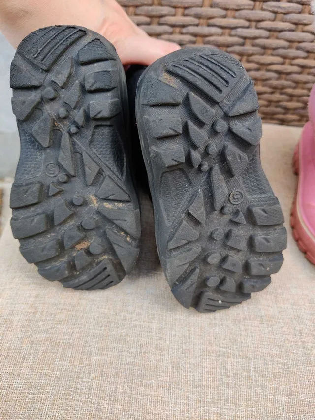 Kids Snow Boots - Two Pair Sizes 5 & 6 image indicator(5)