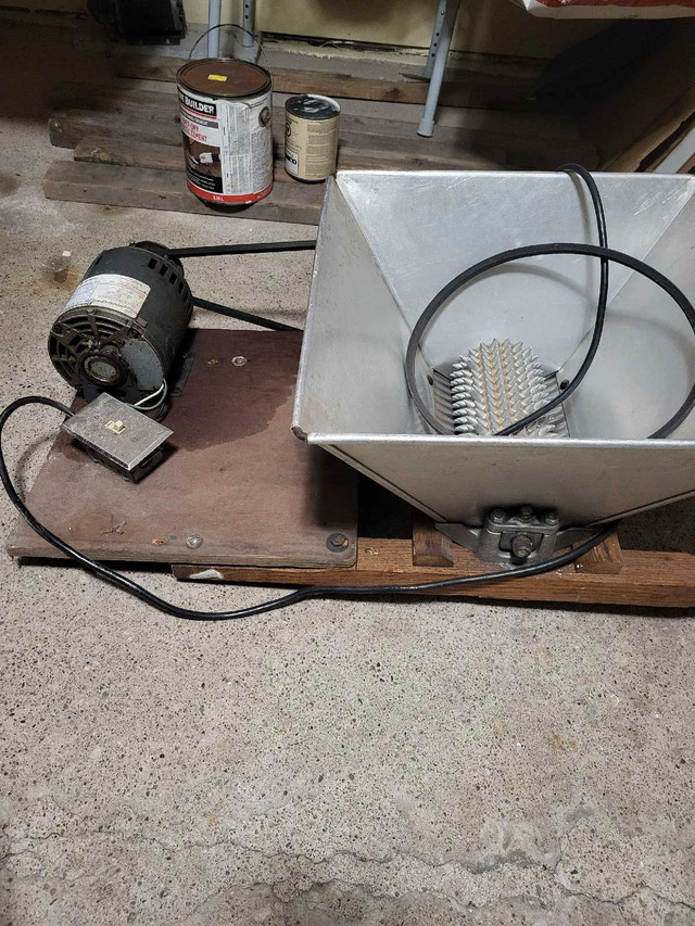 Grape Crusher