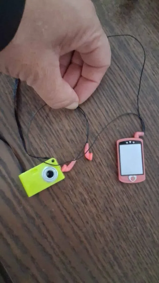 Lot of Barbies in good conditions! Each in $5 or all in $30 image indicator(7)