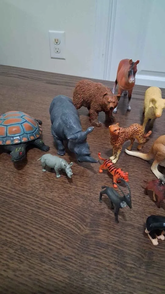 Lot of animals image indicator(2)