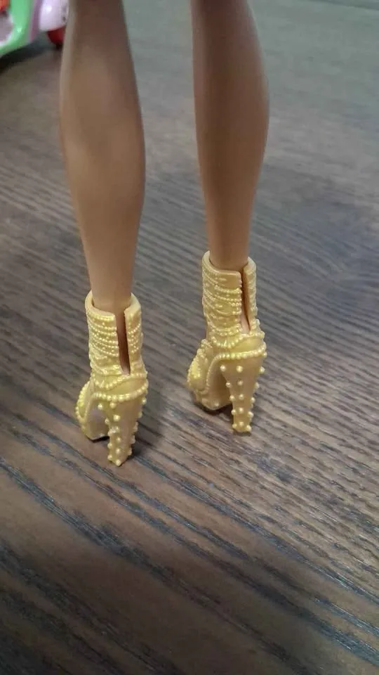 Clawdeen Wolf Mattel Doll Monster High 2008 image indicator(5)