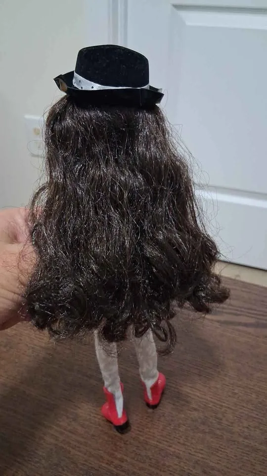 Project Mc2 Doll   McKeyla's image indicator(5)