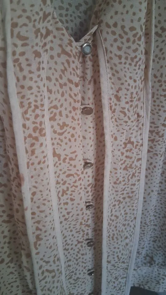 Love 21 Brand Beige Color Women blouse image indicator(4)