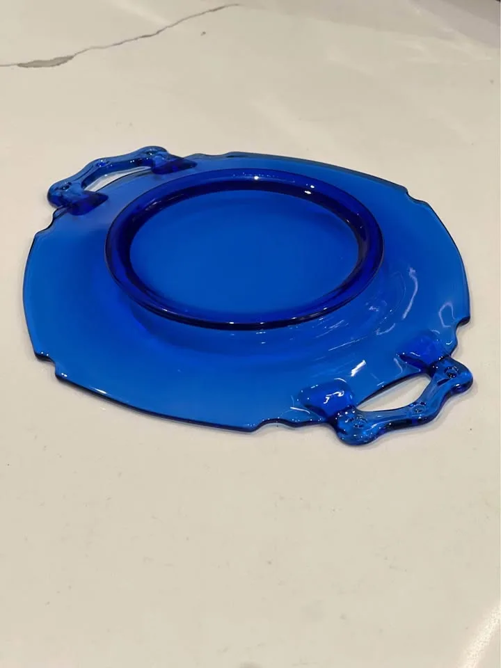 LE Smith Cobalt Blue Glass Plate Dish with Handles image indicator(3)