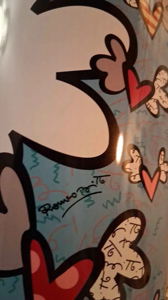 Romero Britto Flying Hearts Metal Nested Canisters 3pc. Set image indicator(4)