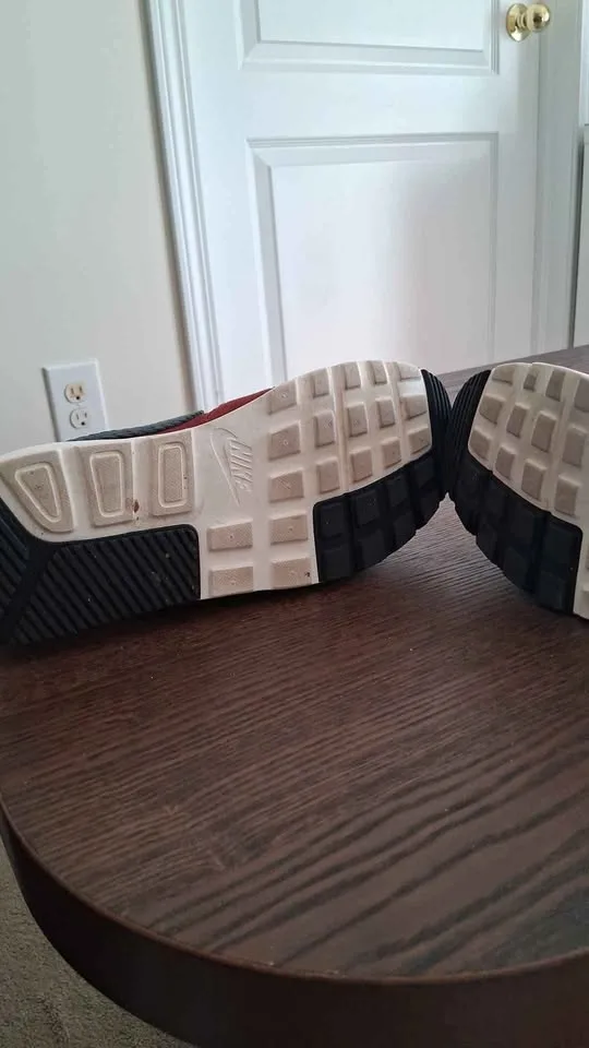 Women's Nike Air Max SC Red Stardust Size 7.5 image indicator(3)