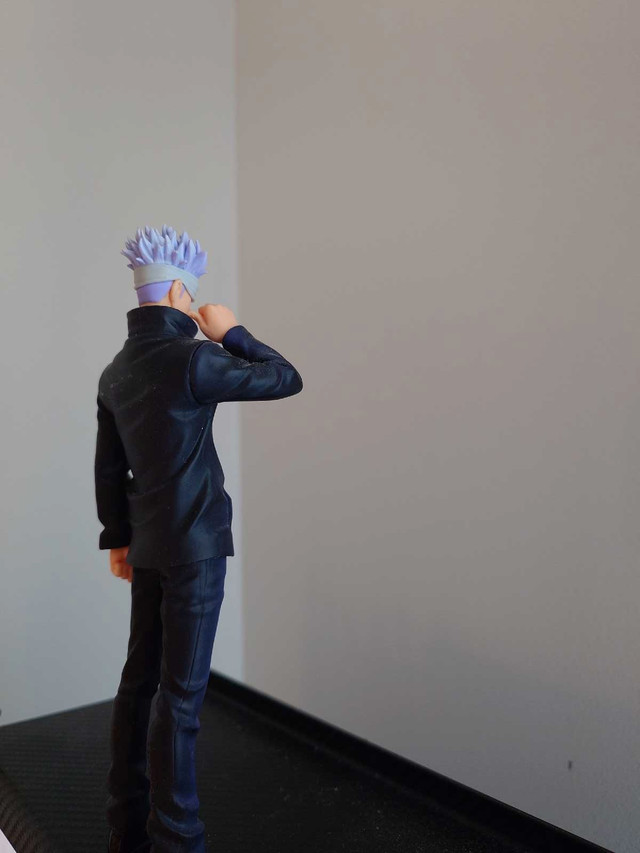 Gojo Satoru action figure from Jujutsu Kaisen anime authentic - photo 4