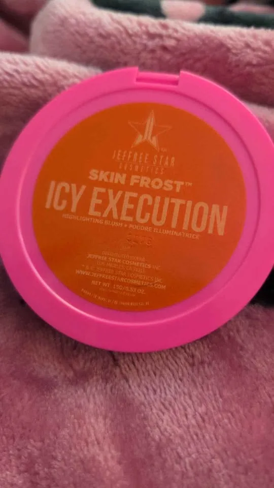 Jeffree Star Halloween Highlighter image indicator(3)