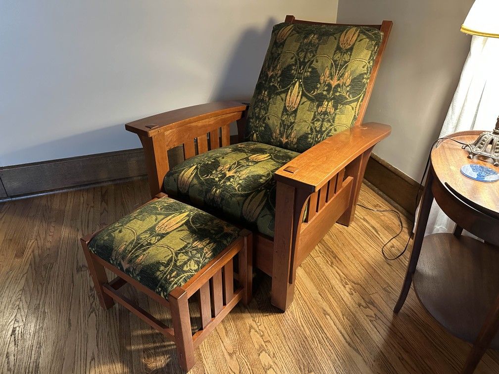 Stickley Bow Arm Morris Chair with Footstool
