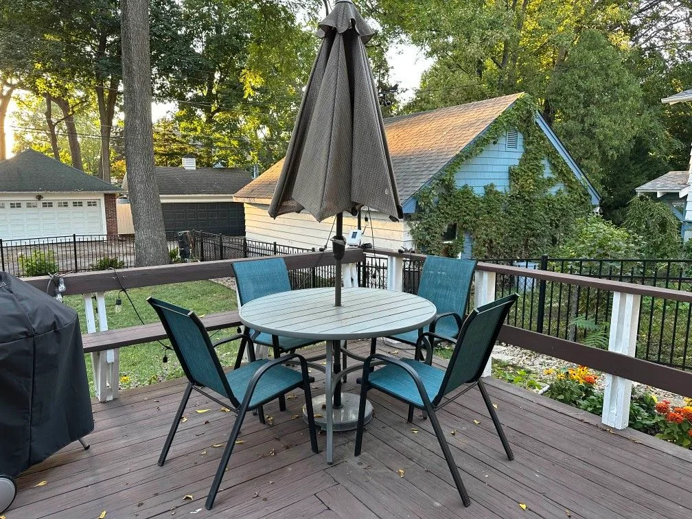 Outdoor table, chairs x4, umbrella and umbrella stand thumbnail