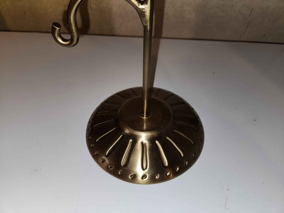 Brass Metal Ornament Stand - photo 2