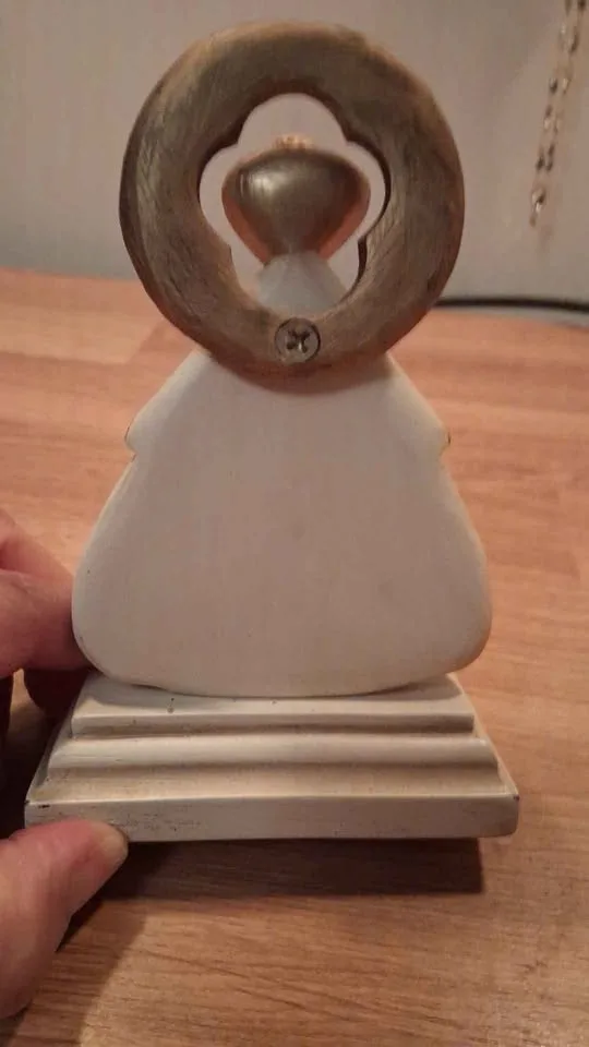 Our Lady of the Valley Sculpture image indicator(4)