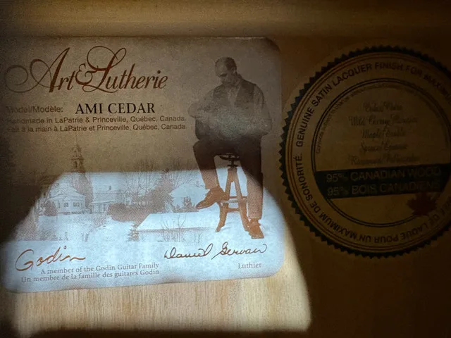 Art & Lutherie AMI CEDAR image indicator(10)