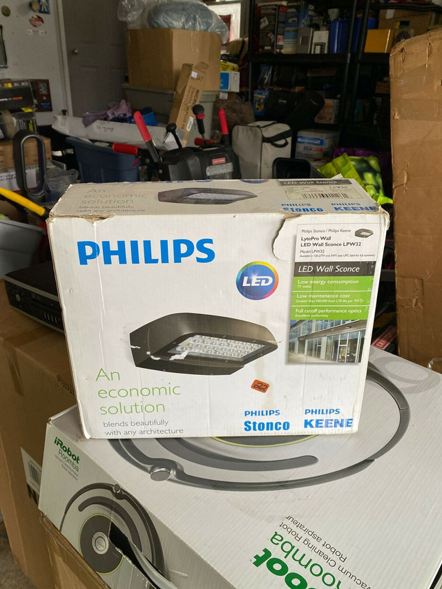 Philips led wall scone model LPw32