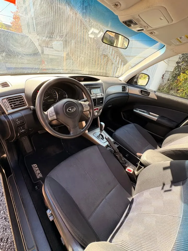 2010 Subaru forester image indicator(10)