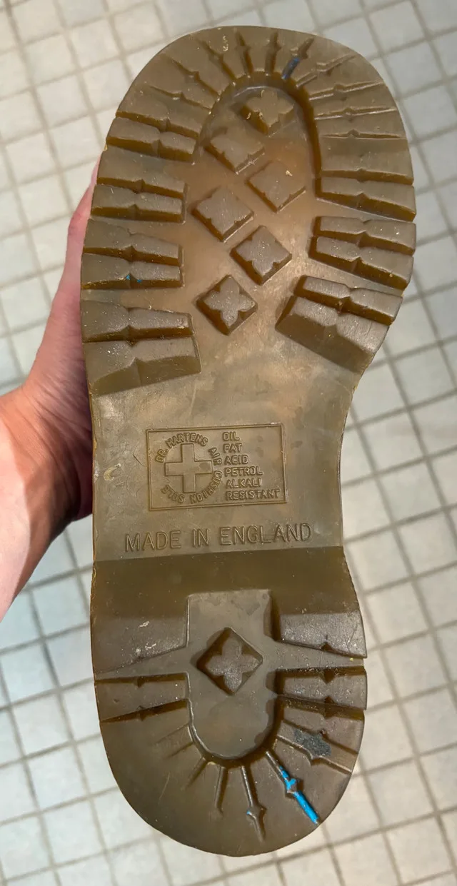 Dr. Martens Boots - Size 5UK/7US - Made In England image indicator(7)