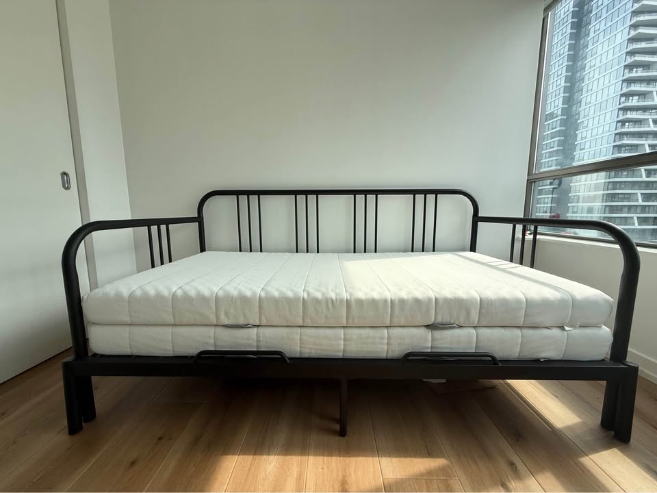 IKEA FYRESDAL Day Bed with 2 x Asvang Mattresses - photo 4