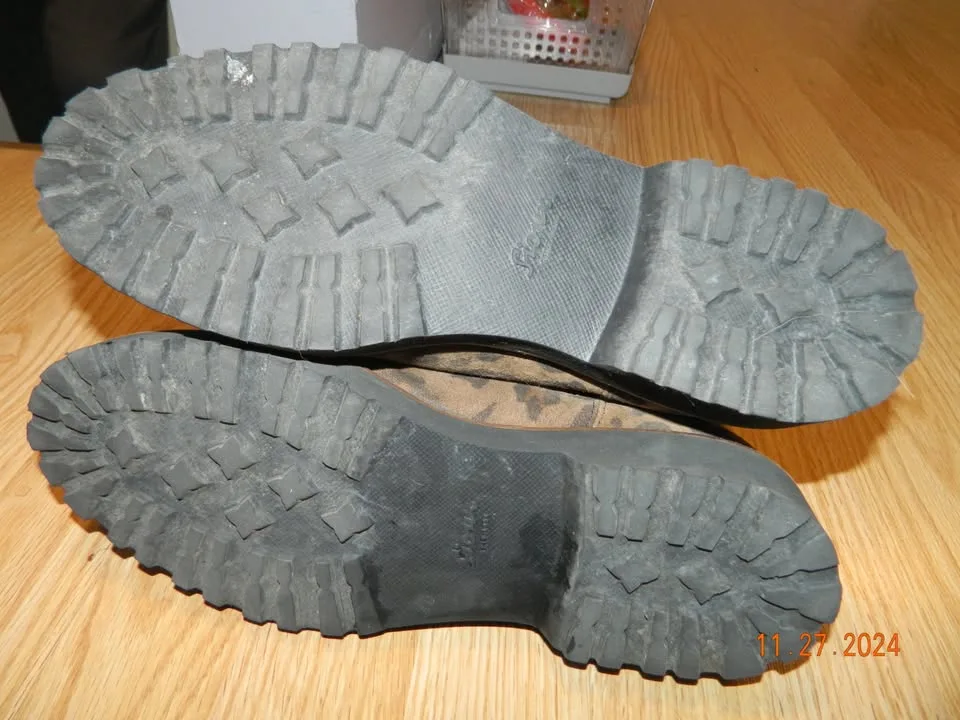 SIOUX ANKLE BOOTS...says size 7.5(maybe mens) as fits womens image indicator(2)