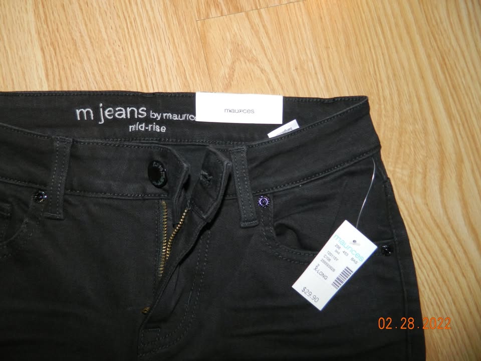 NWT WOMENS M JEANS by maurices...size 2 XLONG - photo 2