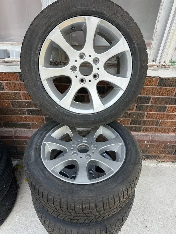 BMW E46 Factory rims, 16”x7 image indicator(3)