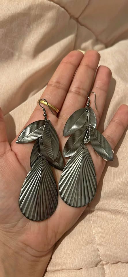 Earrings- Need Gone Asap