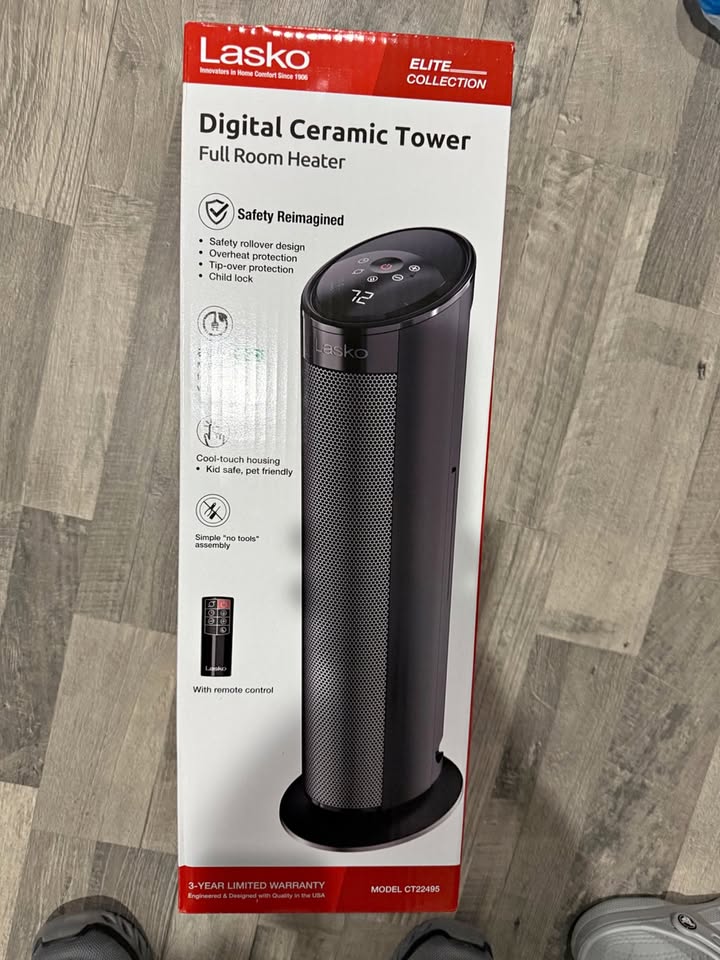 Lasko Digital Ceramic Tower