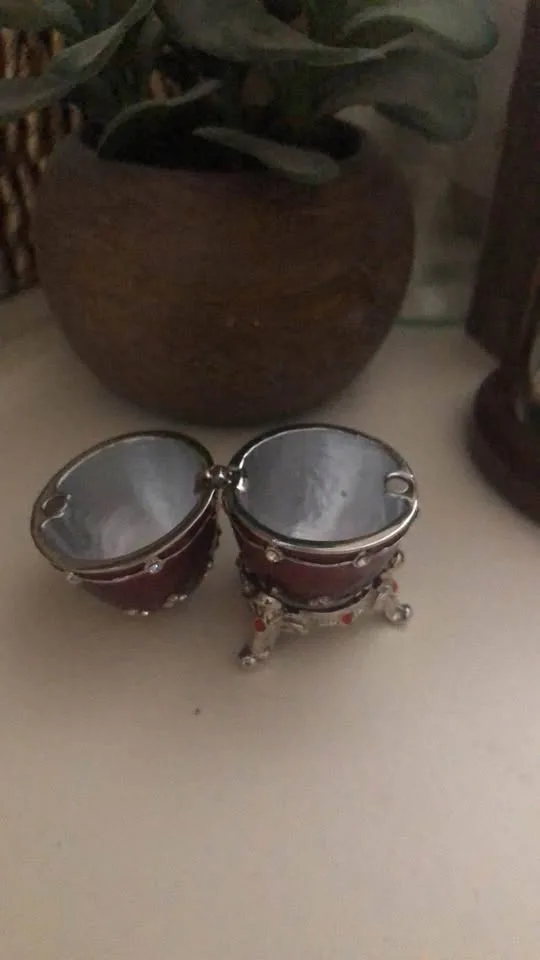 Faberge Enamel Egg Trinket Box image indicator(2)