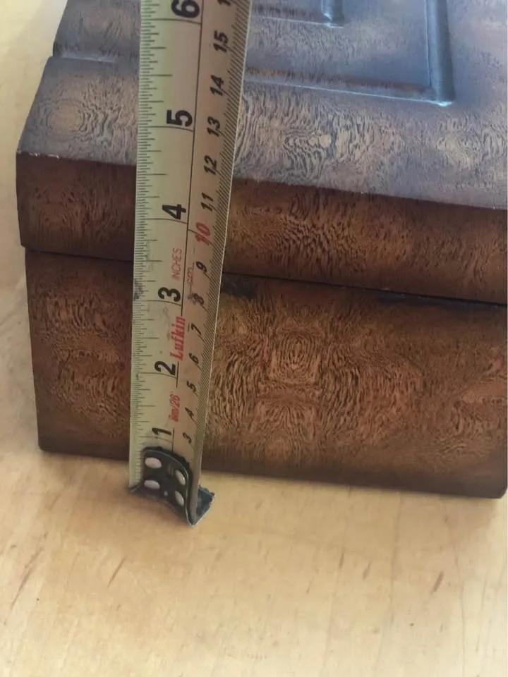 Wooden Trinket Box image indicator(6)