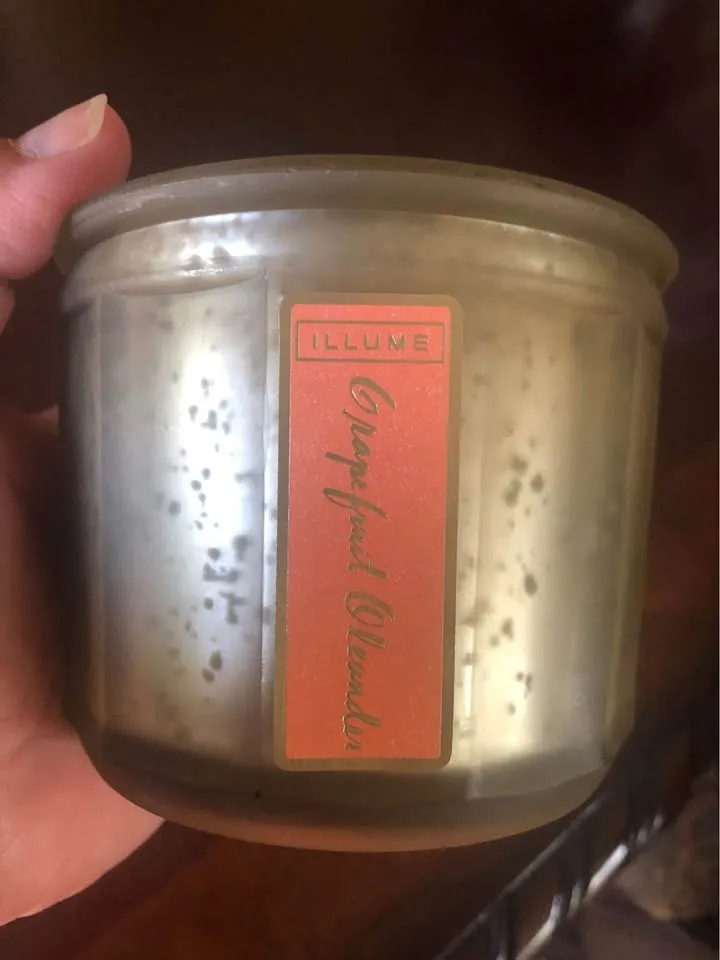 Candles Illume Glass Lustre Jar 12 Oz Long Burning image indicator(9)