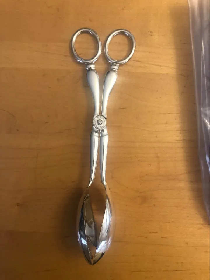 Vintage Silver Plated Fruit/Salad Tongs image indicator(2)
