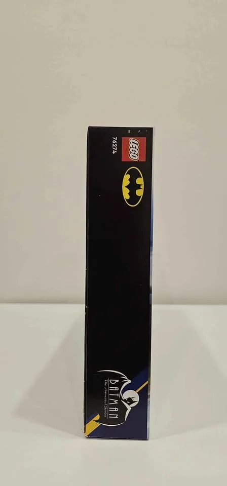 LEGO Batman 76274 Batmobile vs Harley Quinn & Mr. Freeze image indicator(3)