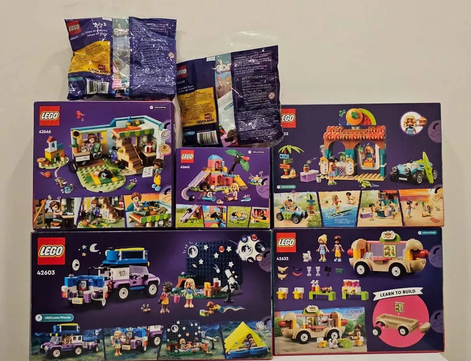 LEGO FRIENDS SETS BUNDLE image indicator(6)