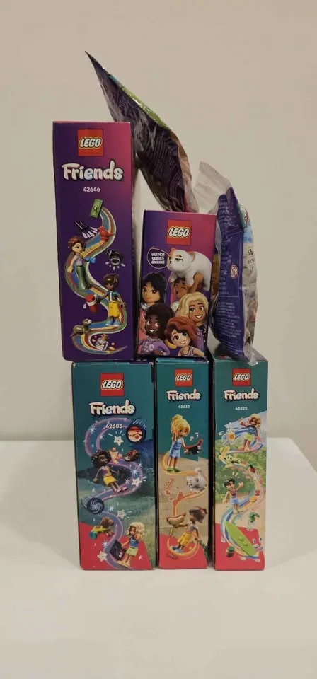 LEGO FRIENDS SETS BUNDLE image indicator(7)