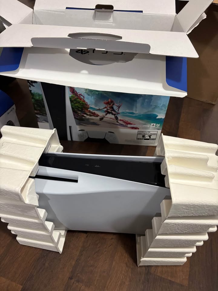 Ps5 bundle disc version - photo 3
