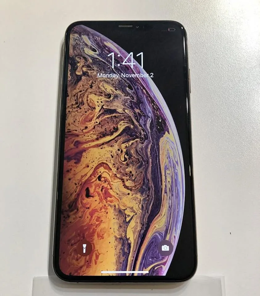iPhone Xs Max 64GB Cricket & AT&T