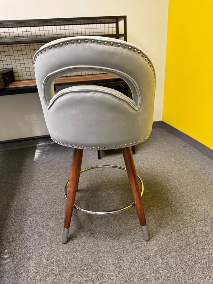 Bar Stool - photo 3