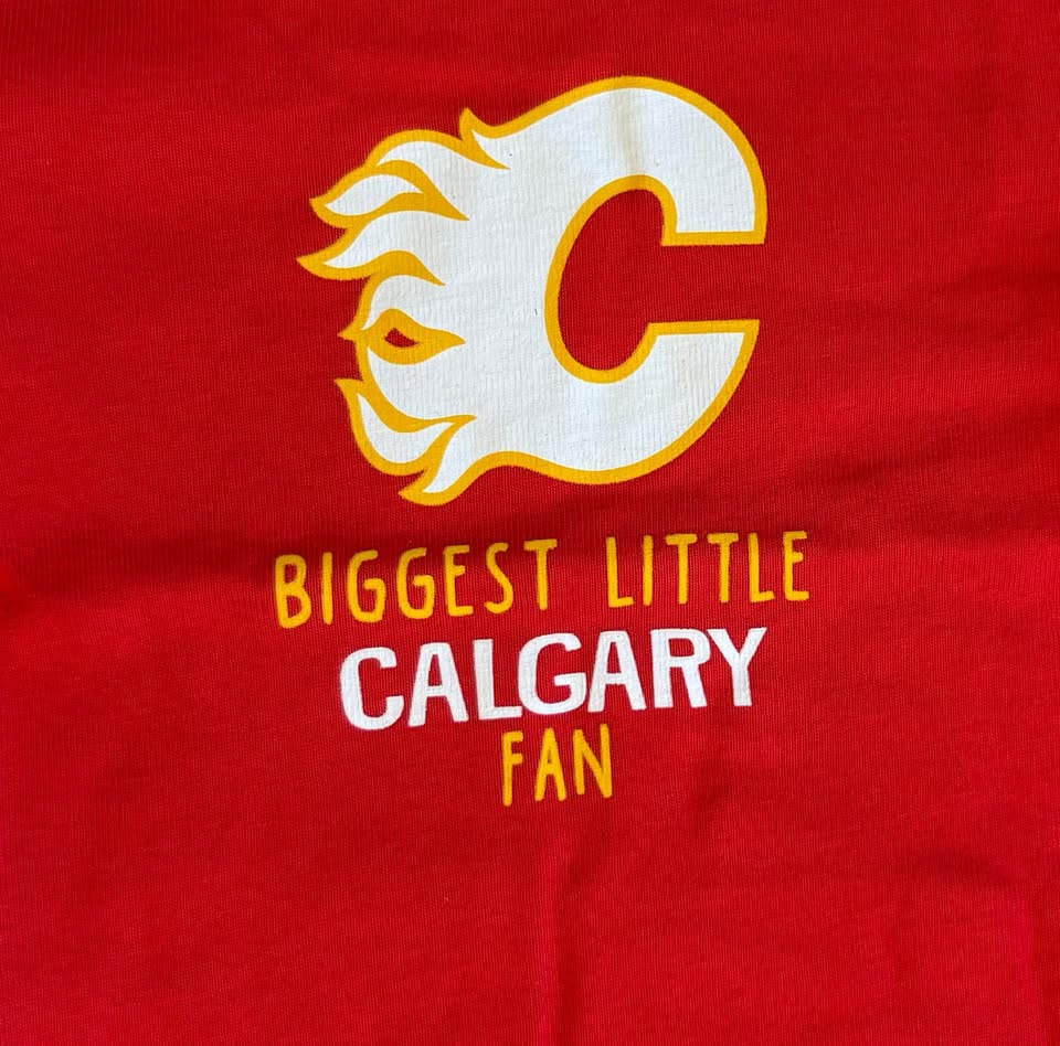 NHL Calgary Flames Onesie *BNWT* - photo 2