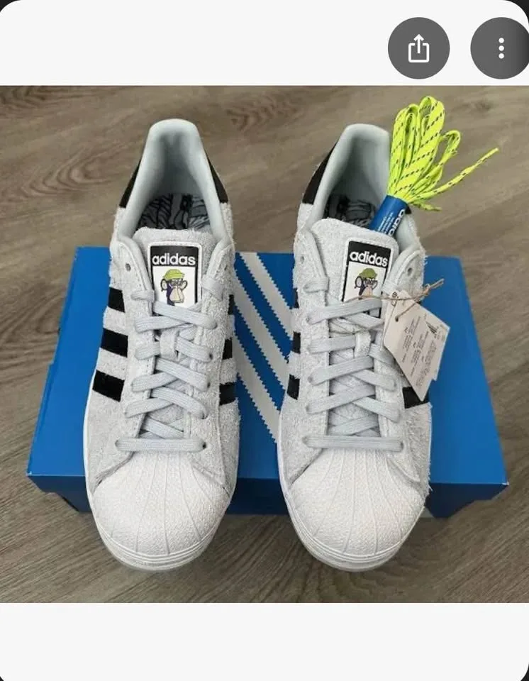 ADIDAS Money BAYC PUNKS INTO THE METAVERSE - Size 10.5 image indicator(2)