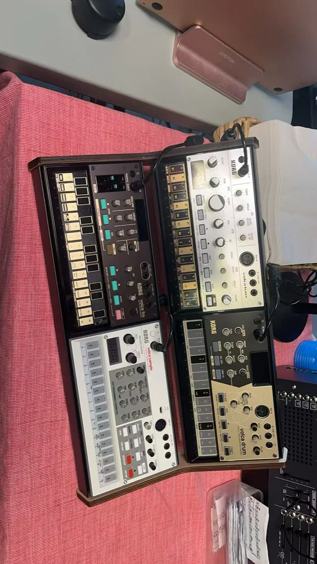 Korg volca x 4 image indicator(2)