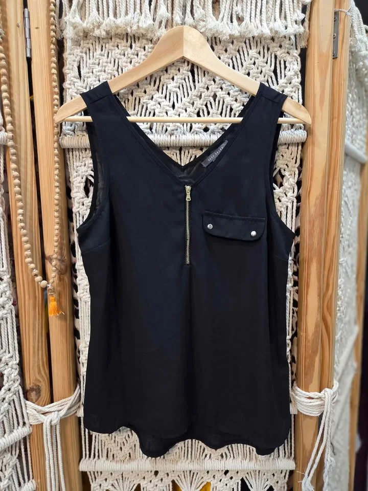 Womens clothing sale image indicator(3)