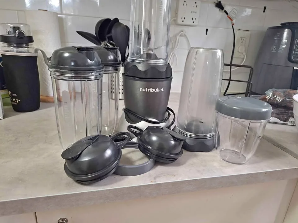 NutriBullet with additional cups and blade thumbnail