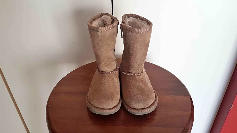 Suede Boots Size 5 Toddler
