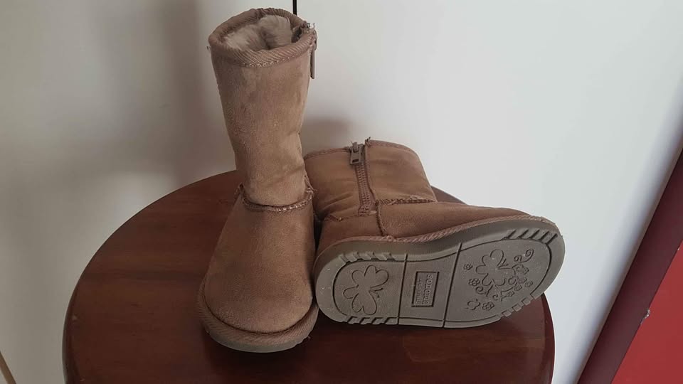 Suede Boots Size 5 Toddler - photo 2