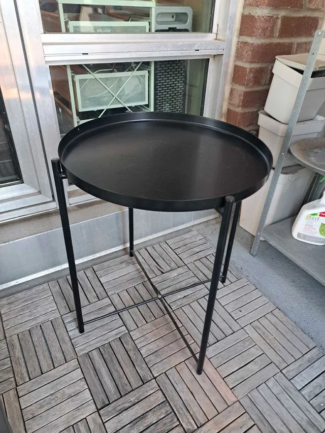 Ikea GLADOM table thumbnail