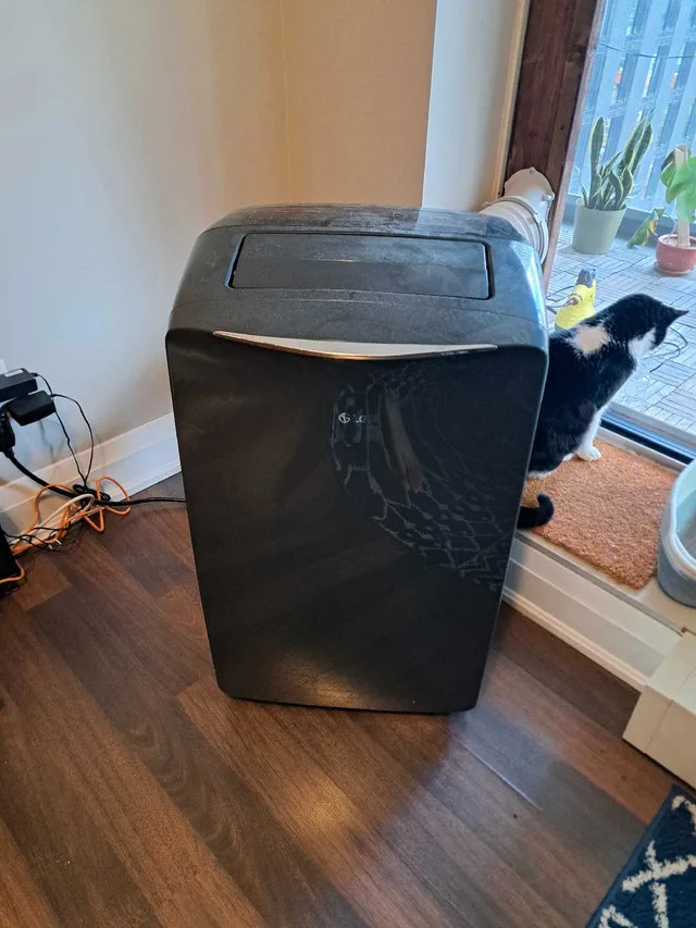 LG portable AC thumbnail