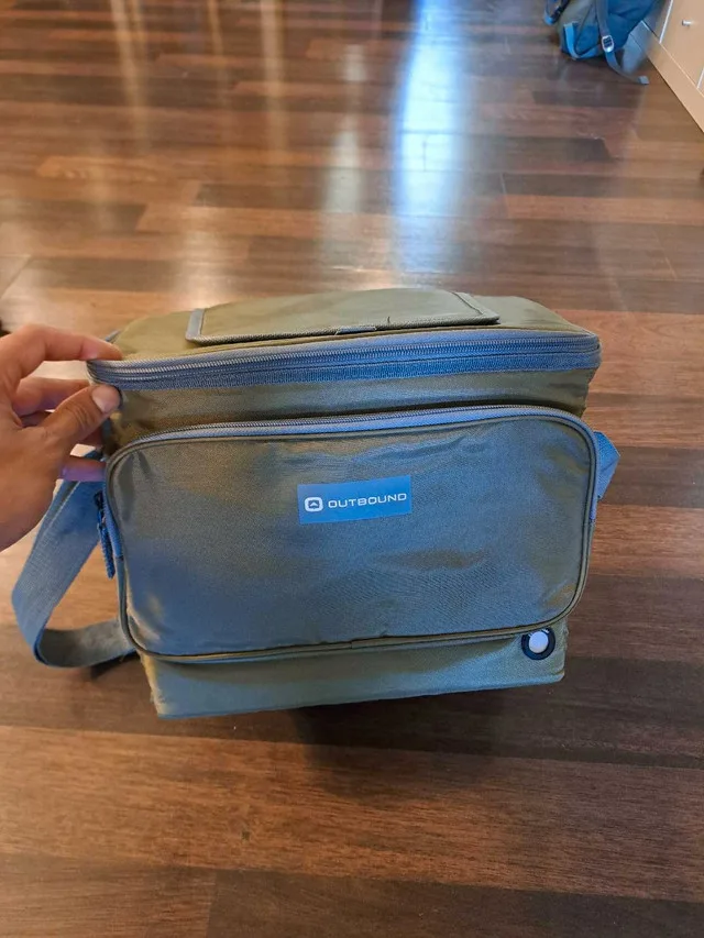 Outbound Foldable cooler bag thumbnail