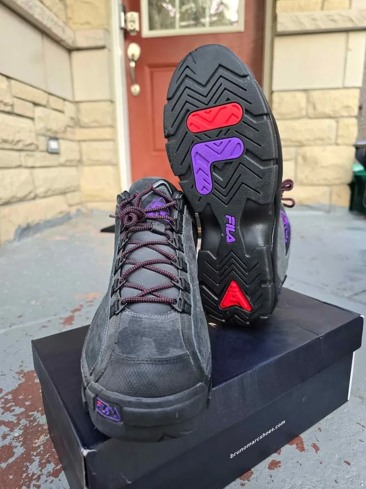 Brand new Filas size 12 image indicator(2)